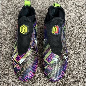 Nike Vapor Edge Pro 360 Mens Football Cleat.   Size 8